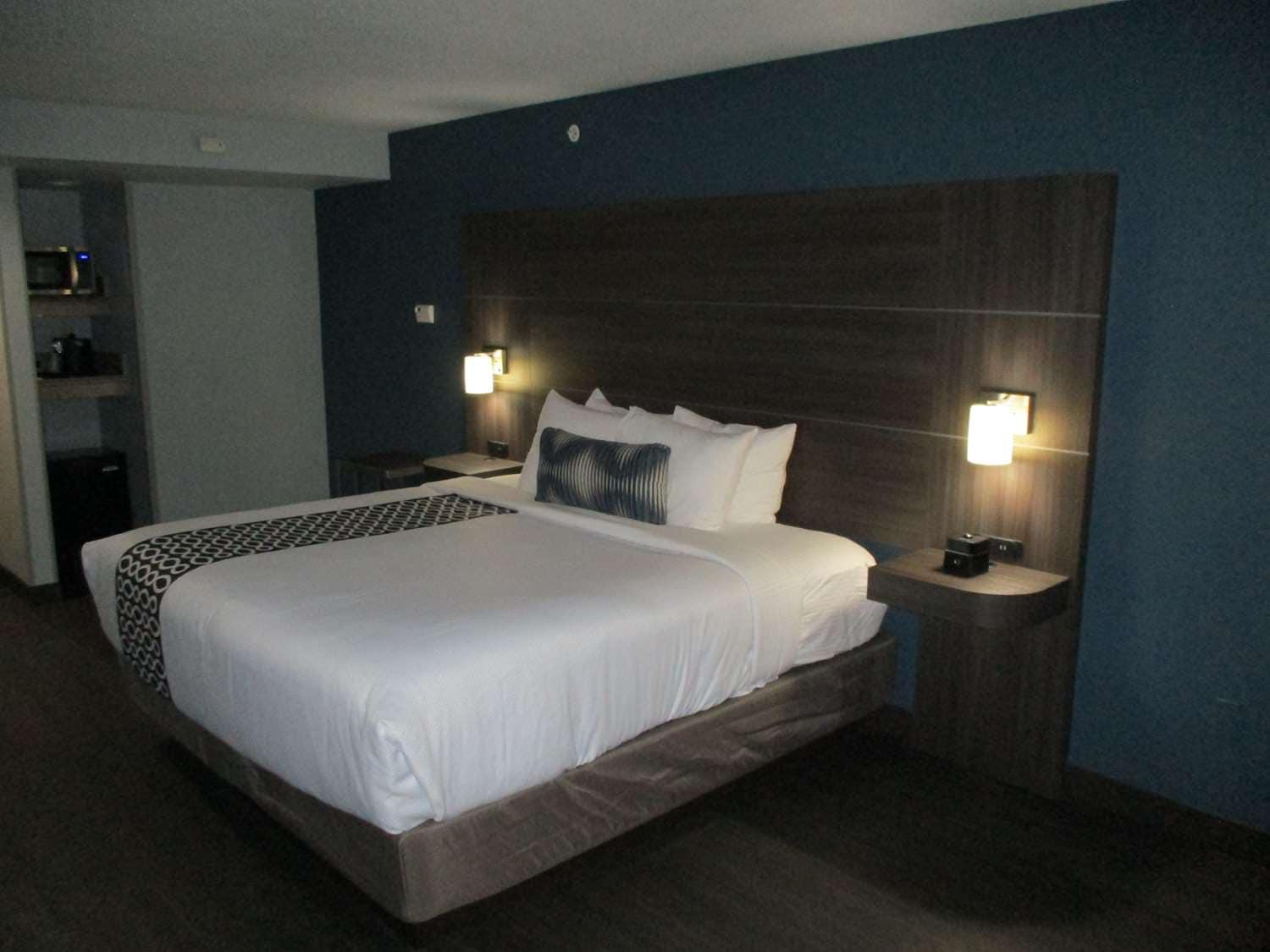 Best Western Plus Champaign/Urbana Inn Habitación foto